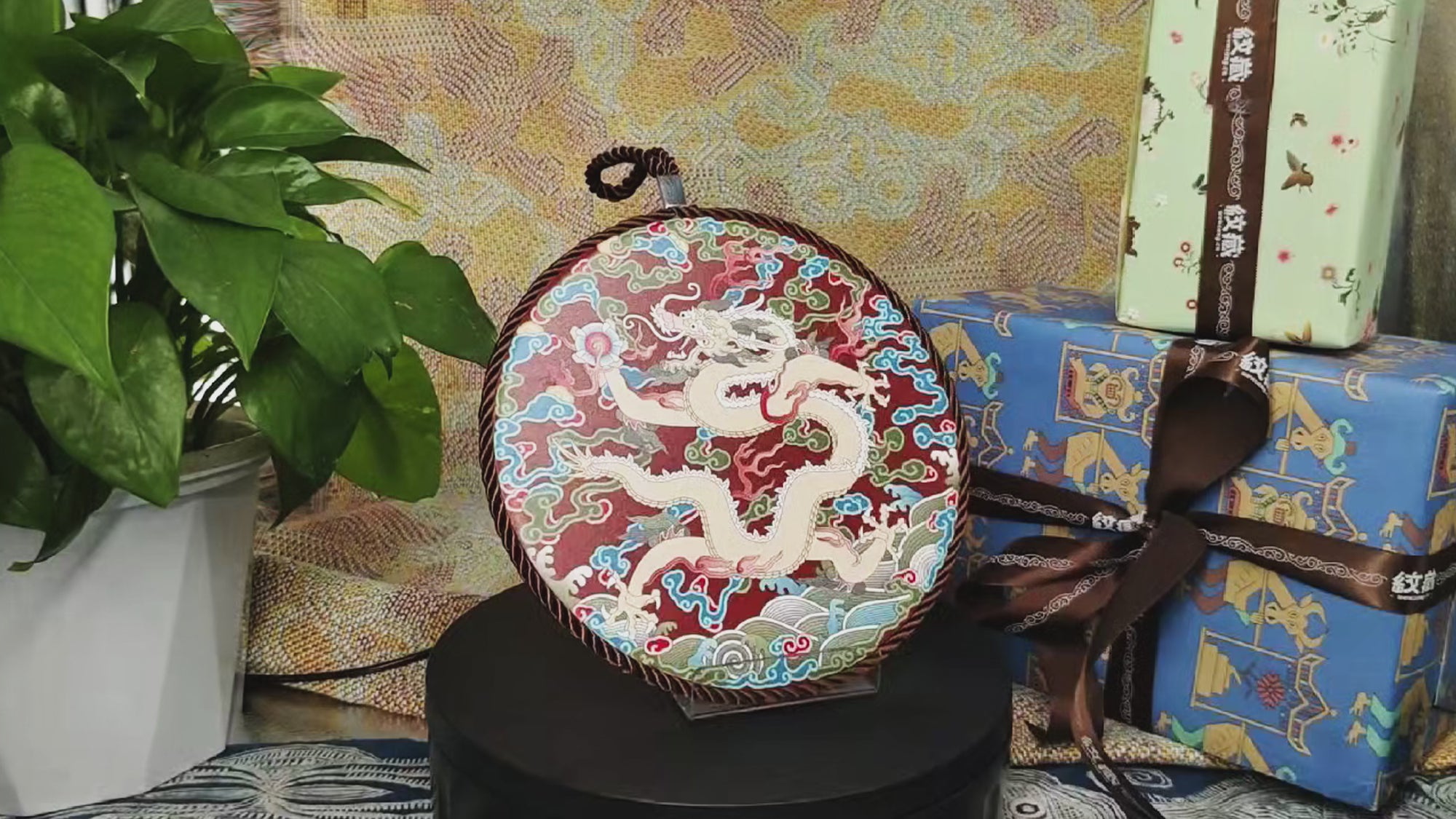 Hehuan Celebration Placemats-Joyful Reunion